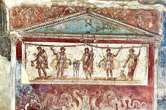 2.5-Hour Guided Tour of Pompeii with an Archaeologist - How to Get the Most Out of Your Pompeii Time