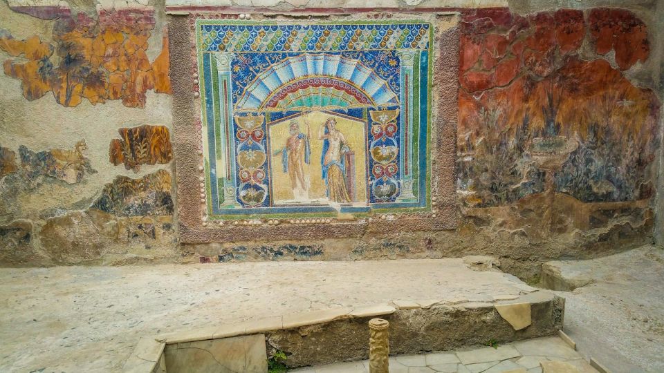 2-Hour Private Tour of the Ruins of Herculaneum - The Marina Area: Where Panic Left Bones and a Boat