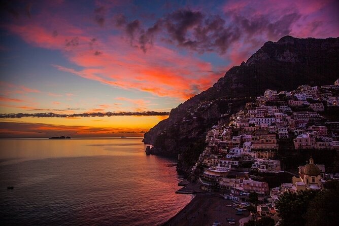 2 Hours Sunset Cruise of Positano - Food, drinks, and the onboard vibe (prosecco counts)