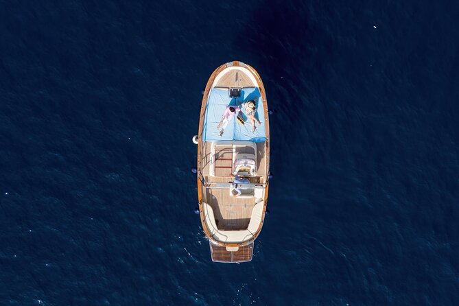 3-hour private boat tour of Capri - Weather, waves, and why flexibility saves the day