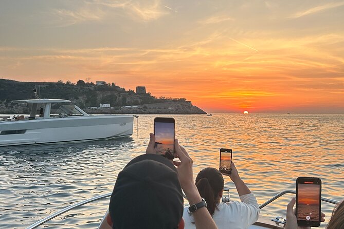 3-Hour Private Sunset Boat Tour in Sorrento - What’s actually included on board (and what that means for you)