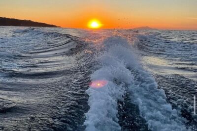 3-Hour Private Sunset Boat Tour in Sorrento - The Sorrento coast at golden hour: moving between viewpoints