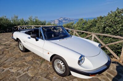 3 Hour Sunset Tour in Vintage Cars in Sorrento - Price and logistics for two riders: what you’re really paying for