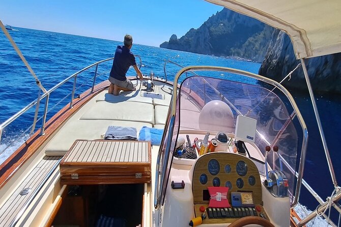 3 Hours Private Capri by Boat for Couples - What’s included vs what costs extra (so there are no surprises)
