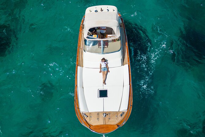 4 Hours Private Boat Tour of Capri - White Grotta: A Guided Story You Can See