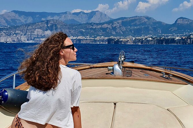 7 hours Private Boat Tour Sorrento Capri or Positano - Stop 1: White Grotta—nature’s sculptures, quick but memorable