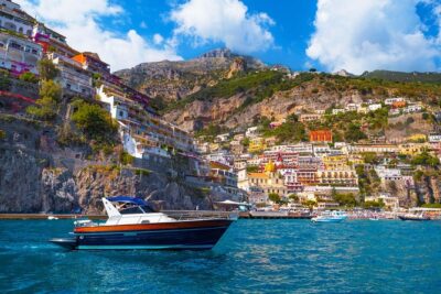 Amalfi Coast Boat Tour With Pickup from Sorrento Area Hotels - The Amalfi Coast route: towers, Li Galli Island, and grotto vibes