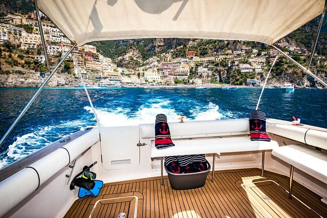 Amalfi Coast by Boat - Fiordo di Furore: the picture stop that works (even if crowds exist)