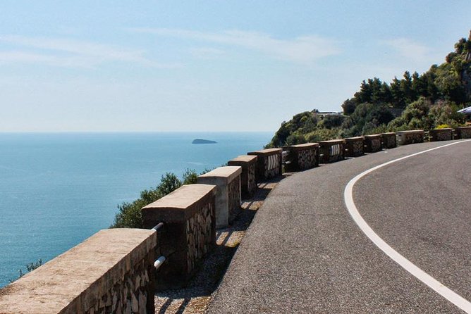 Amalfi coast day tour from Sorrento with an English speaking private driver - Pickup in Sorrento: how you start saving time