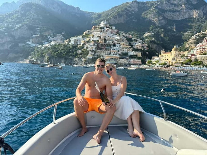 Amalfi Coast: one day tour from Salerno to Positano - Breakfast to aperitif: the bar service and the pace