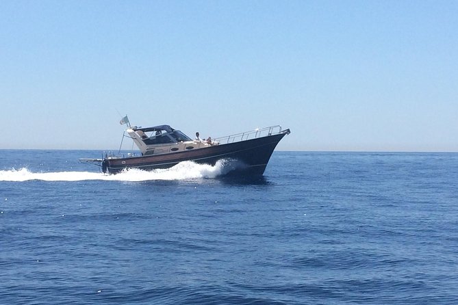 Amalfi Coast PRIVATE boat excursion from Positano - Meeting at Positano pier: the part that makes or breaks timing