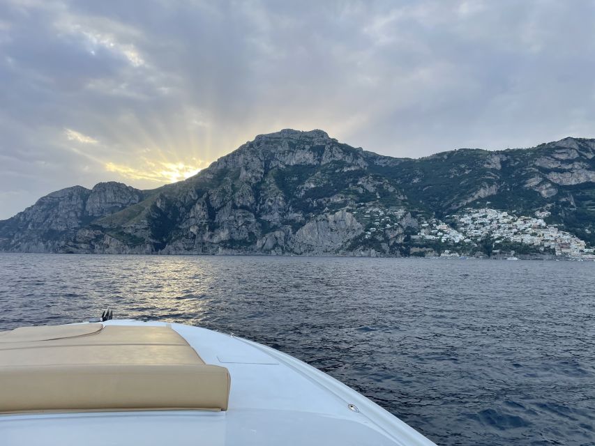 Amalfi Coast: Scenic Boat Private Tour with Aperitif - Key highlights worth knowing