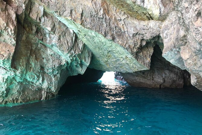 Amalfi Coast Sharing boat tour from Sorrento - How This Shared Amalfi Boat Tour From Sorrento Actually Runs