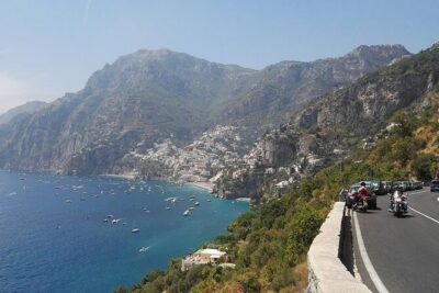 Amalfi Coast to Naples Transfer and 2-Hour Pompeii Private Tour - Pompeii with a guide: the difference between seeing ruins and understanding them