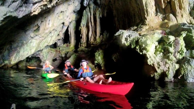 Amalfi: Kayak/Snorkel Tour to Pandora Cave with Lemon Spritz - Meeting at Santa Trofimena and getting geared up
