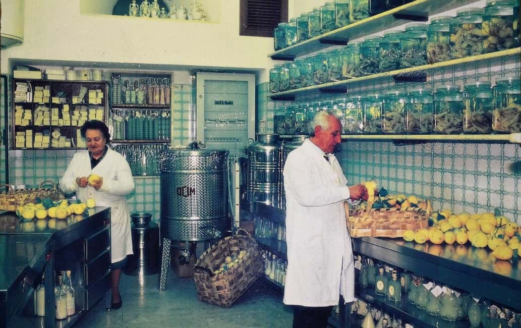 Amalfi: Limoncello Factory Visit with Instructor and Tasting - Should You Book This Amalfi Limoncello Factory Visit?