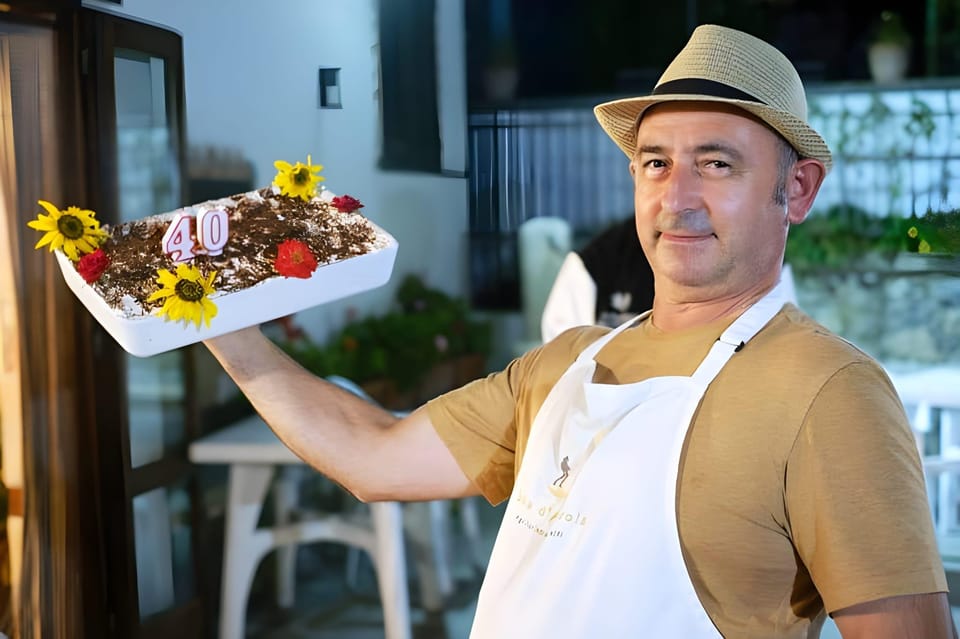 Amalfi: Make tagliatelle, mozzarella and tiramisù - Mozzarella From Bianca the Cow: The Real-Source Moment