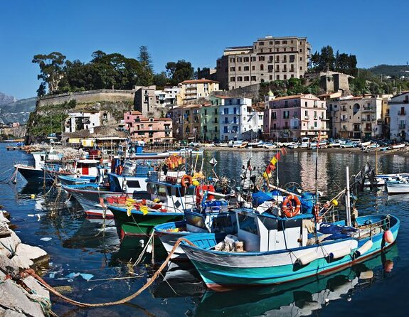 Boat rental from Marina Grande di Sorrento - Key highlights at a glance