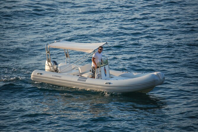 Boat rental from Marina Grande di Sorrento - Coves after Positano: where your route really pays off