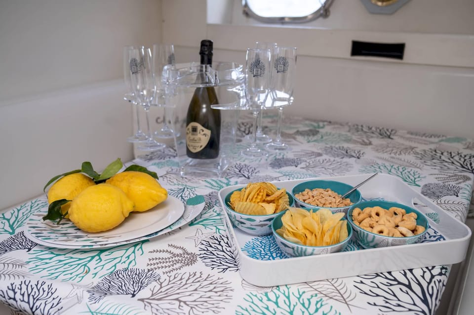Boat tour Amalfi Coast - Capri - Positano - Sunset - Who should book this tour, and who might not love it
