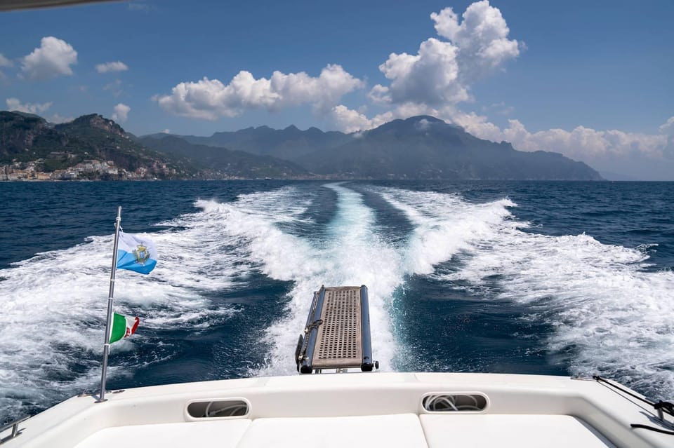 Boat tour Amalfi Coast - Capri - Positano - Sunset - Capri moments: Faraglioni views and the Blue Grotto possibility