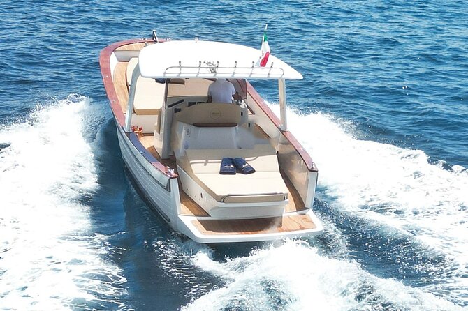 Boat Tour at Sunset on the Amalfi Coast - Positano sightseeing from the water: fashion on the cliffs