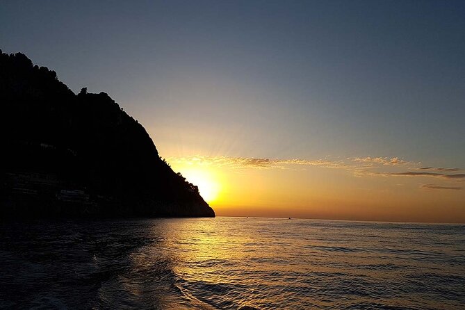 Boat tour of Capri (tour classes 2 hours ) - The Coastal Route: Monte Tiberio, Villa Malaparte, and the Faraglioni
