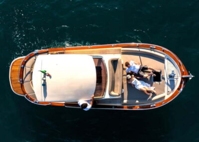 Capri : 2 Hours Private Boat from Capri - Two hours that cover the good stuff: what the timing feels like