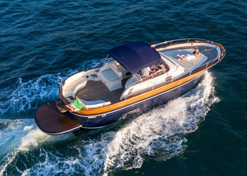Capri : 2 Hours Private Boat from Capri - Caves on Capri: White, Green, Blue (optional), Champagne, Heart