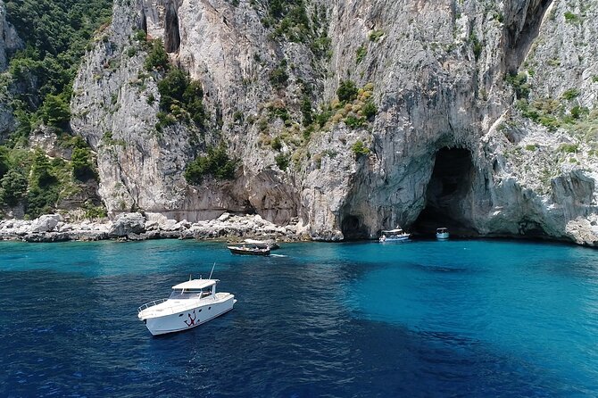 Capri Boat Tour from Sorrento - Speedboat 37ft - I Faraglioni: passing the sea stacks and that wish moment