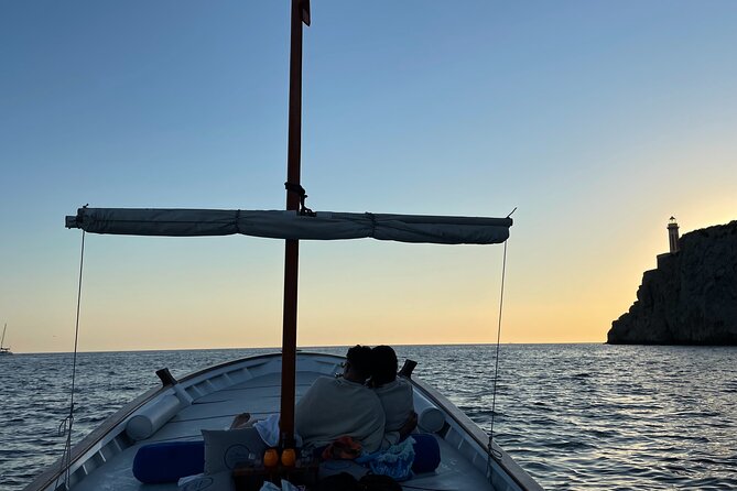 Capri Boat tour in 3 hours - Villa Malaparte: the private home you spot from the water