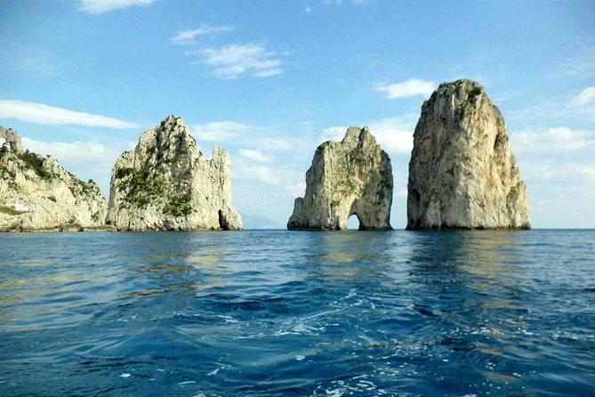 Capri: Boat Tour, Priority Tickets & Blue Grotto (Optional) - Where You Meet and Why Your Departure Time Matters