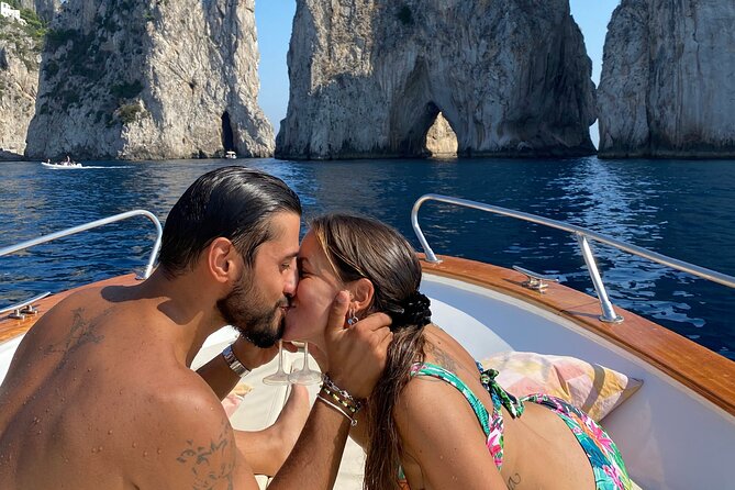 Capri by Sea: Private Tour from Sorrento or Positano - 9:00 Start, About 8 Hours Total: How the Timing Works