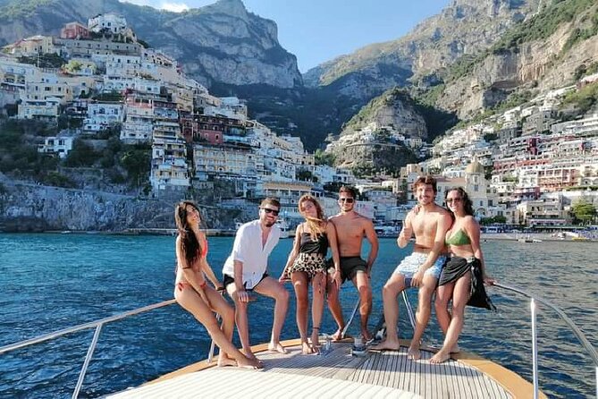 Capri Collective Boat Excursion from Positano - The dock in Capri: how to use the hours you have