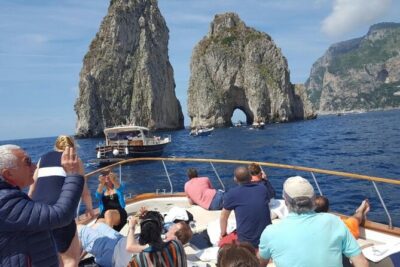 Capri Deluxe/First to Blue Grotto/from Sorrento Positano & Amalfi - Getting there by hydrofoil from Sorrento: faster than it sounds