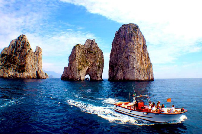 CAPRI - DIY Day Trip Package - BoatTour, BlueGrotto,Bus&Lunch - Key things that make this Capri day trip work