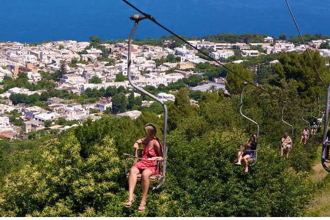 CAPRI - DIY Day Trip Package - BoatTour, BlueGrotto,Bus&Lunch - Anacapri by Bus and Lunch: Getting Away from the Crowds
