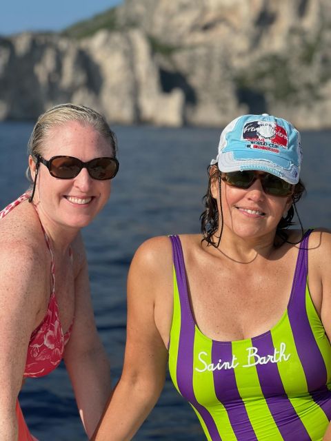 Capri: exclusive boat tour - Swimming and snorkeling: the clearest part of the day