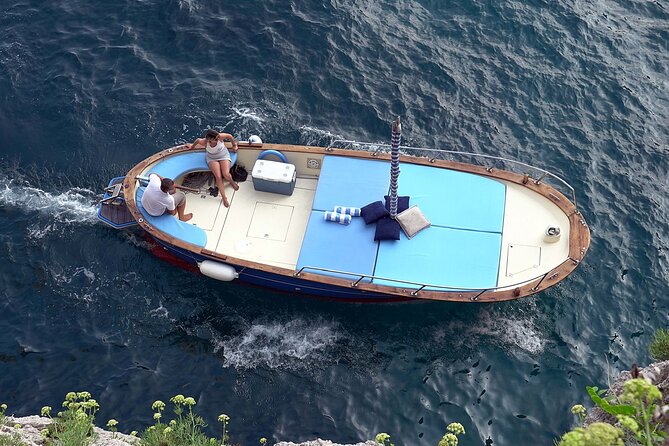 Capri magical boat tour for an unforgettable 3 hour experience. - The Cave Highlights Along the Coast You Should Expect