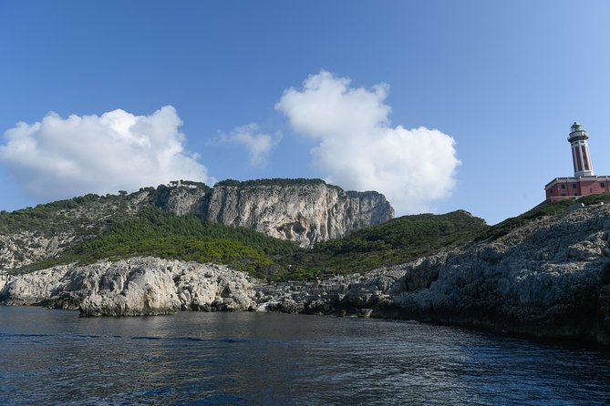 Capri One Day: Visit the Island by Sea and Land with Blue Grotto - Tour Leader Support: What’s Covered and What’s on You