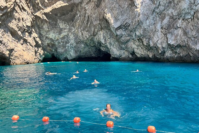 Capri Premium Boat Tour and City Visit Free Bar and Aperitif - The cave circuit: what to expect from the grottos