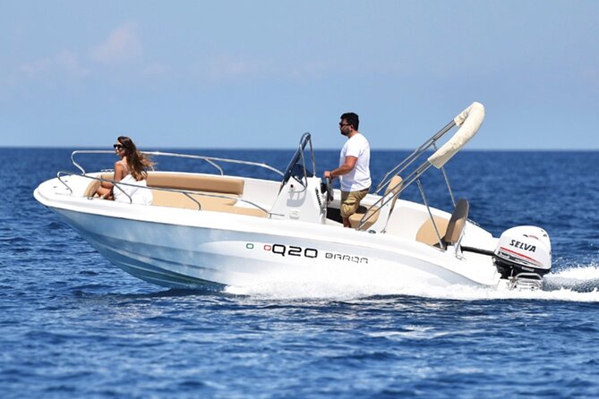 Capri private boat tour - Snorkeling gear and time in the water