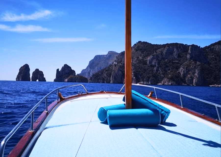 Capri: Private Island Boat Tour with Snorkeling and Swimming - Key highlights at a glance