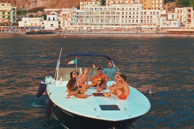Capri Private luxury Boat Tour - I Faraglioni and Marina Piccola: the signature Capri view