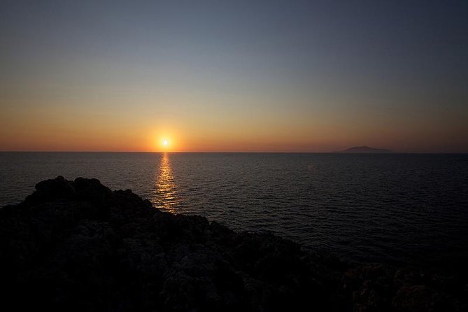 Capri Sunset Escape – Exclusive Evening Boat Tour from Sorrento - Boat comfort, weather, and safety: the big things to consider
