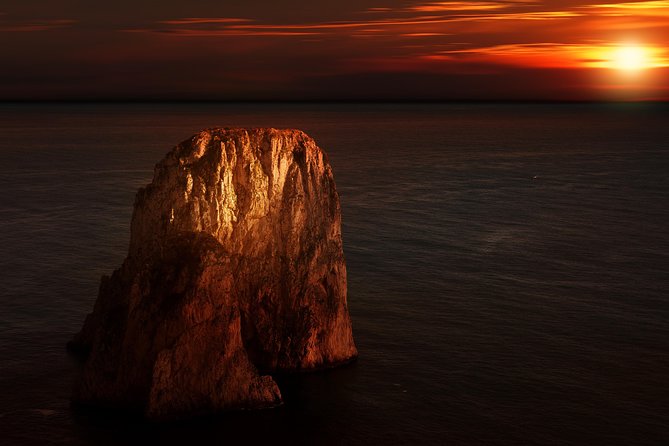Capri Sunset Escape – Exclusive Evening Boat Tour from Sorrento - The route: each Capri stop, what you’ll actually see, and why it’s there