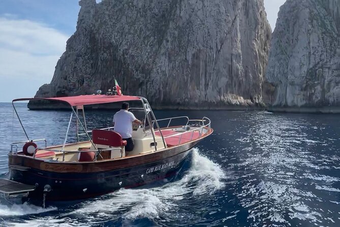 Capri tour with "Gozzo" (3 hours) - Weather reality: when the sea changes your plan