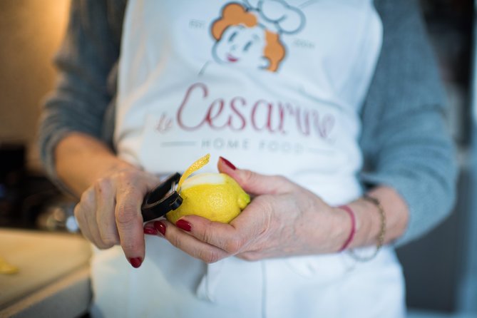 Cesarine: Home Cooking Class & Meal with a Local in Sorrento - Choosing Your Main Dish: Cannelloni alla Sorrentina and More