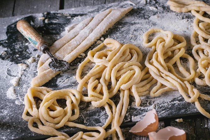 Cesarine: Home Cooking Class & Meal with a Local in Sorrento - Small Group Magic: Why Max 10 Matters