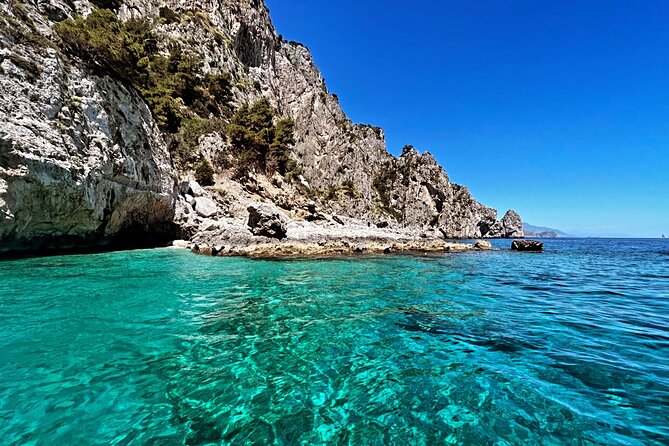 Complete Private Guided Three-Hour Tour on the Capri Coast - Stop 1: I Faraglioni at Marina Piccola for the Photo-Perfect First Impression